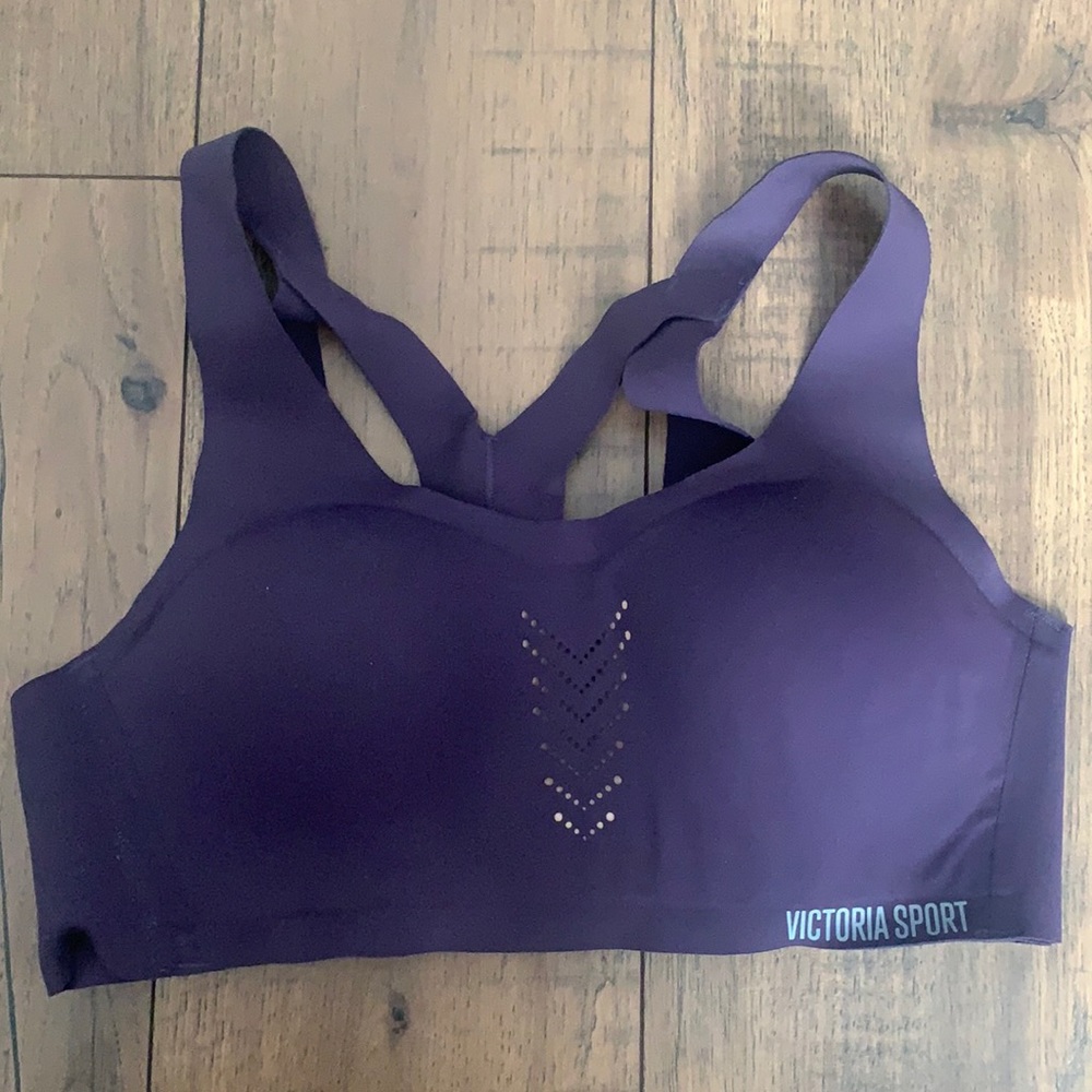 Victoria Secret sports bra